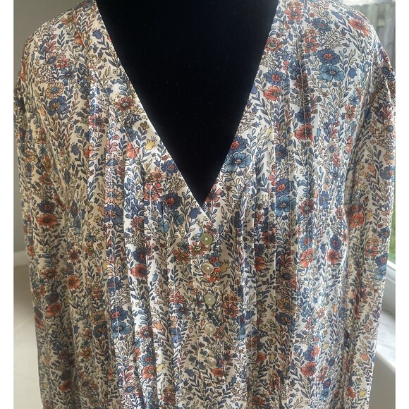 Rose & Olive 2X  Floral Botanical V-Neck Pintuck 3/4 Sleeve Popover Cottage - Picture 5 of 8